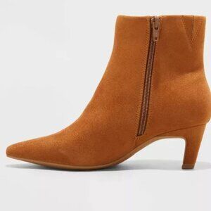 Universal Thread Ankle Boots Taylor Women's Size 8.5 Tan Side Zip Memory Foam…